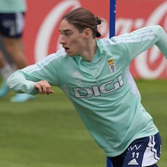 Marcelo Flores, el que menos ha jugado en el Oviedo