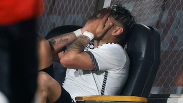 Palacios se enoja tras ser reemplazado ante Copiapó y así reacciona Almirón: es viral