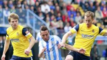 El Málaga se enreda y el árbitro le anula un gol legal
