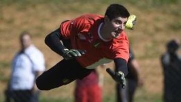 Courtois en un entrenamiento de la selección de Bélgica.