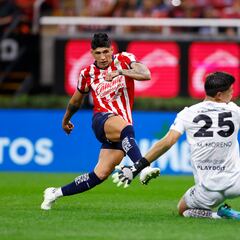 Los refuerzos de ‘Chivas’ dan la cara