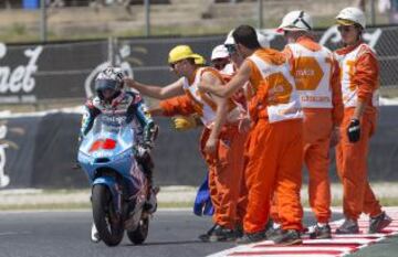 Maverick Viñales celebra su tercera plaza en la carrera de Moto3.