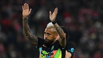 “Un niño”: la conversación de Vidal con Pinilla antes de viajar a Brasil