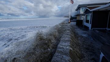 Winter weather will be causing disruption in the freezing northern state of Alaska while warnings have been issued further south in California and Nevada.