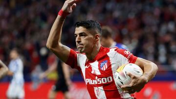 Luis Suárez celebra un gol a la Real Sociedad.
