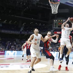 El Real Madrid certifica a lo grande la primera posición