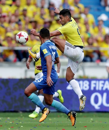 Partido con estadio lleno en Barranquilla.