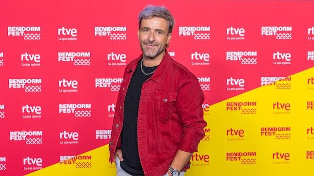Quién es Funambulista, el veterano del pop español que aspira a ganar el Benidorm Fest 2026 con ‘Sobran gilipollas’