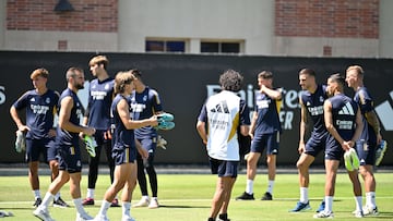 AME4435. LOS ÁNGELES (ESTADOS UNIDOS), 20/07/2023.- Jugadores del Real Madrid participan en un entrenamiento de pretemporada hoy, en las instalaciones de la Universidad de California UCLA, en Los Ángeles (Estados Unidos). EFE/ Armando Arorizo