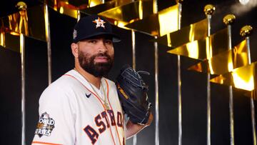 José Urquidy es el décimo tercer mexicano en ganar la Serie Mundial