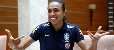 Marta: "Sigo al Real Madrid por Cristiano, por su mentalidad de querer ganarlo todo"