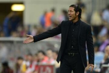 Diego Simeone da instrucciones.
