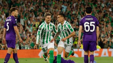 Antony celebra su gol a la Fiorentina.