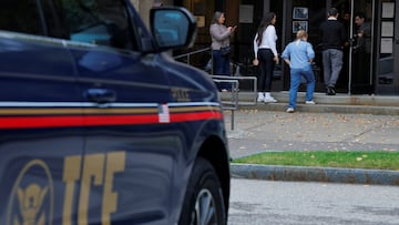 Estuvo detenido más de 100 días por el ICE y así reaccionó cuando lo liberaron: la emoción del vendedor de helados