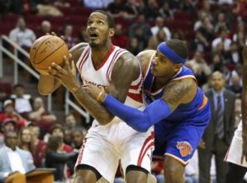 Trevor Ariza y Carmelo Anthony.