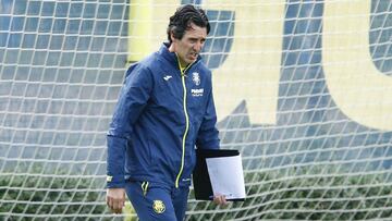 24/04/21 
 
 ENTRENAMIENTO DEL VILLARREAL 
  UNAI EMERY
  
 