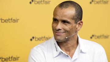 "El Barça tiene que pensar en el presente, no en fichajes"