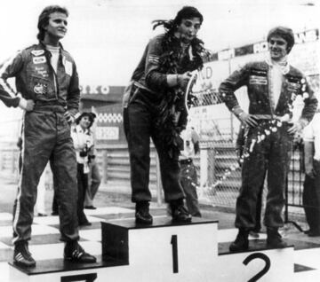 Al igual que sucede con Valtteri Bottas y Eddie Irvine, Johhny Herbert comparte con Ricardo Patrese las 迆ltimas posiciones de este extra?o 赤ndice. Subcampe車n en 1992 con Williams Renault, Patrese recibi車 el galard車n m芍s grande y bonito que se entrega en una pista por primera vez en el GP de M車naco 1992 a los mandos del Brabham BT49D. El italiano super車 en las estrechas calles del Principado a Didier Pironi y Andrea de Cesaris en una prueba marcada por la climatolog赤a, ya que apenas siete pilotos vieron ondear la bandera a cuadros final.