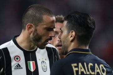 Falcao estuvo los 90 minutos en cancha en la derrota del Mónaco ante Juventus en Turín que los dejó afuera de la Champions League. El colombiano fue bien referenciado por los centrales italianos Chiellini y Bonucci y cuando tuvo opciones de gol apareció Buffon.