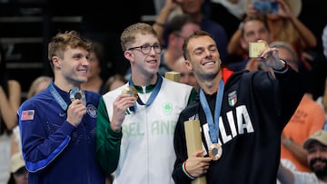 ¿Qué contiene la caja que reciben los medallistas de oro?