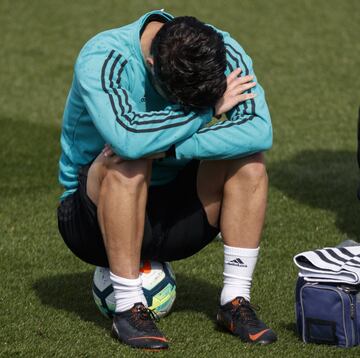 El susto de Isco protagoniza el entrenamiento del Madrid