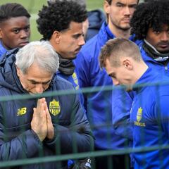 El técnico del Nantes: "Que dejen de buscar a Sala es asqueroso"