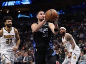 Los Nuggets también sacan rédito del descalzaperros de Dallas