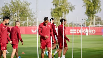 Fernando, en el entrenamiento del Sevilla.