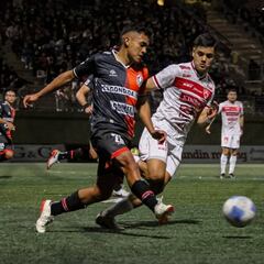 La B también tiene esto: hicieron todo para golear, pero perdían y sólo se salvaron al final