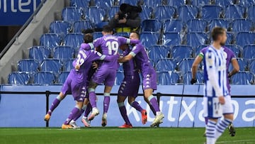 SAN SEBASTIAN, SPAIN - JANUARY 23: Joaquin of Real Betis celebrates with team mates after scoring their side's second goal during the La Liga Santander match between Real Sociedad and Real Betis at Reale Arena on January 23, 2021 in San Sebastian, Sp