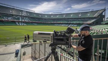 Las personas que podrán acceder a los partidos a puerta cerrada