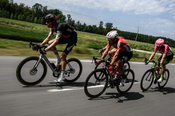 Michael Schar, Thomas De Gendt, Dimitri Claeys y Tom Scully.