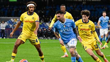 NAPLES (Italy), 07/01/2026.- Napolis forward Matteo Politano in action during the Italian Serie A soccer match SSC Napoli vs Hellas Verona FC at Diego Armando Maradona Stadium in Naples, Italy, 07 January 2026 (Italia, Nápoles) EFE/EPA/CIRO FUSCO