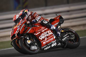 Dovizioso y Márquez lucharon por la victoria en Qatar.