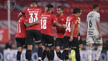 El Rojo golea a Sarmiento y empieza a gustar