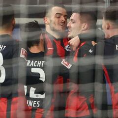 Otro dardo del Eintracht a Zidane