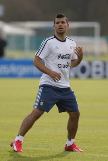 Primer plano del entrenamiento de la Selección Argentina