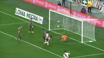 Pasó por Chile y hoy debutó en River Plate con este golazo: ¡festejó como Marcelo Salas!