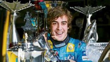 <b>EL MÁS JOVEN DE LA HISTORIA. </b>Fernando Alonso, bicampeón del mundo con Renault, logró su primer título con 24 años, un mes y 27 días, récord de todos los tiempos.