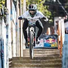 Lucas Borba gana el 20º Red Bull Valparaíso Cerro Abajo