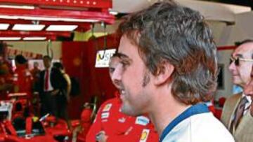<b>EN LA SENDA ROJA. </b>Alonso sigue pensando en acabar en Ferrari.