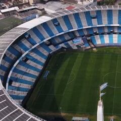 Racing anuncia que bajará el salario del plantel y cuerpo técnico