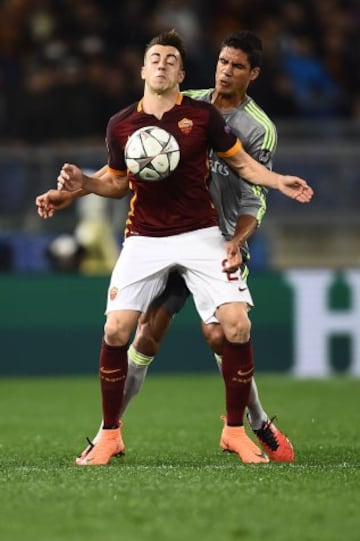 El Shaarawy y Varane.