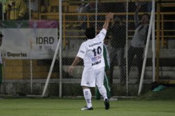 Así jugó Diego Maradona en el estadio de Techo