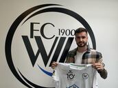 Descubre los 12 españoles que se fueron al frío de los Alpes suizos