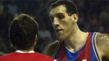 <strong>EL MISMO PROBLEMA.</strong> Roberto Dueñas reconoce "saber qué es no encontrar ropa grande".