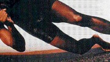 <b>ADIÓS A UNA GRAN IMAGEN.</B> Aunque no pocos sospechasen de él, Lewis ha sido la gran imagen del atletismo y fue proclamado en 2000 como el mejor del siglo XX. En la fotografía, en una campaña publicitaria de Pirelli. Ahora nadie le contrataría.