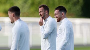 Harry Kane y Hojbjerg, en un entrenamiento con el Tottenham