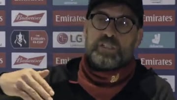 La respuesta de Klopp sobre el Coronavirus que est¨¢ aplaudiendo todo el planeta