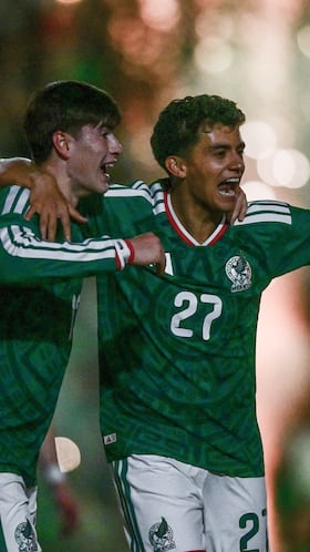 Richard Ledezma celebrates his goal 1-0 with Armando Gonzalez and Jesus Gallardo of Mexico during 2026 International Friendly match between Mexico (Mexican National team) and Iceland (Islandia) at La Corregidora Stadium, on February 25, 2026 in Santiago de Queretaro, Mexico.
